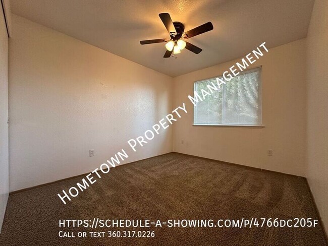 Building Photo - Convenient Location! 2 Bedroom Apartment A...