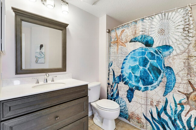 Building Photo - 9212 Myrtlewood Cir W