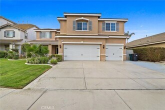 Building Photo - 13713 Turf Paradise St