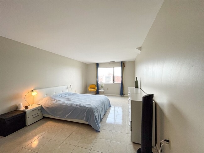 Building Photo - 30 Revere Beach Pkwy