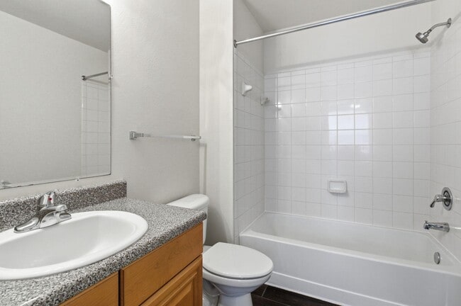 Building Photo - 551 Wingspan Way