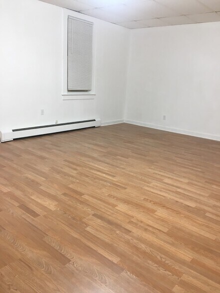 Building Photo - 108 Speer Ave