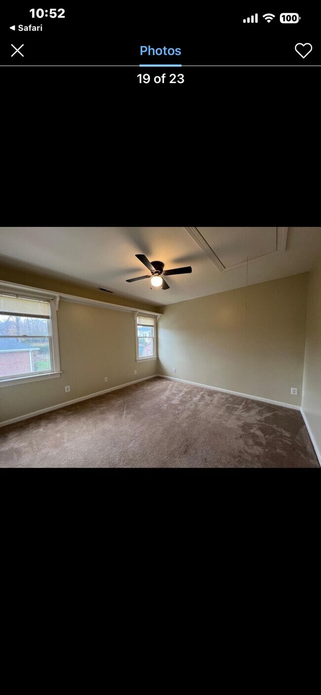 Building Photo - 809 Barneswyck Dr