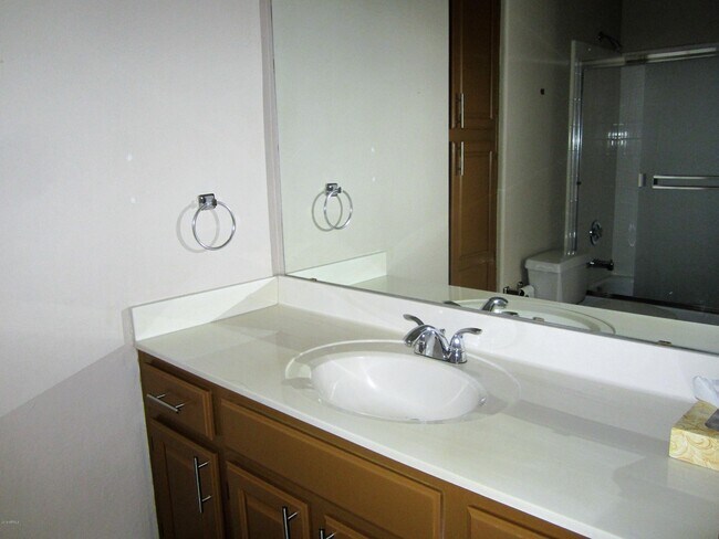 Building Photo - 11880 E Appaloosa Pl
