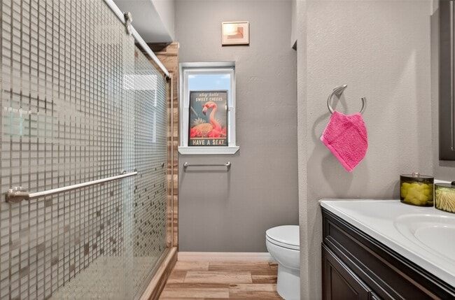 Building Photo - 5310 Holly View Dr