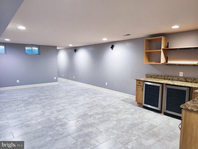 Building Photo - 42274 Winter Haven Dr