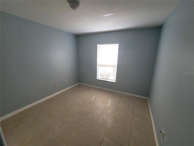 Building Photo - 13167 Oulton Cir