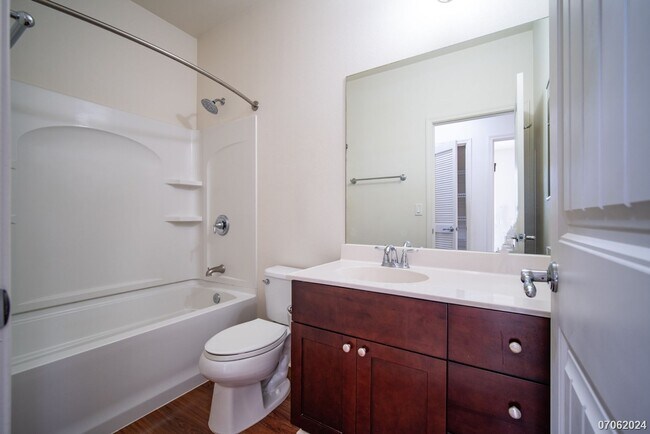 Building Photo - 3 BD/2.5 BA Townhome in Awakea at Mehana in Kapolei