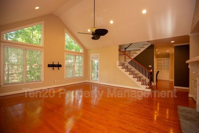Building Photo - 4701-12 Turnberry Ln