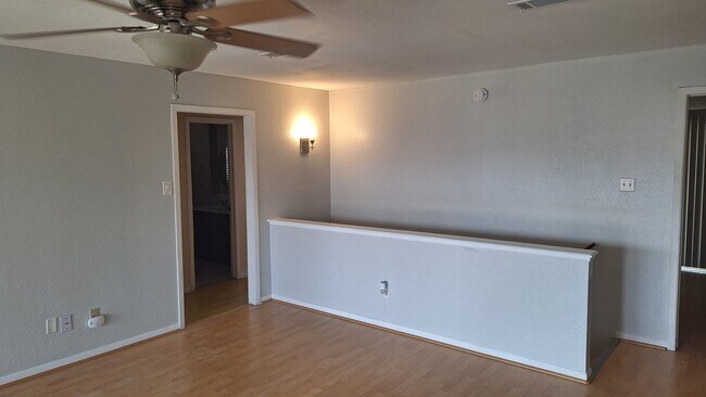 Building Photo - 19 N White Heron Dr