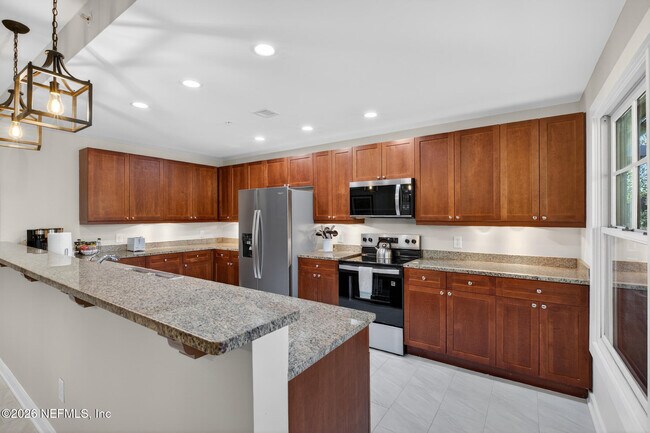 Building Photo - 955 Registry Blvd