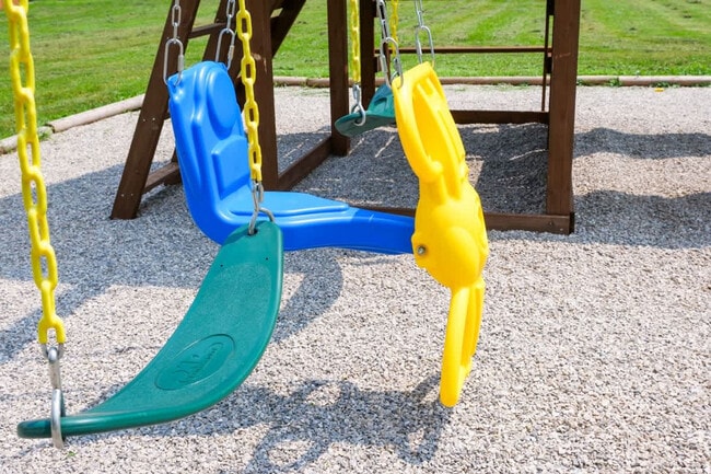 Building Photo - 415 Short St