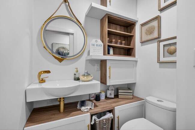 Building Photo - 212 High Point Blvd