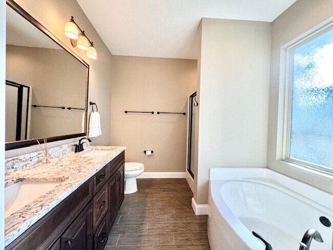 Building Photo - 1311A Keturah St