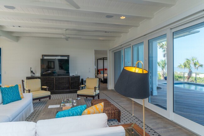 Building Photo - 350 Gulf Blvd