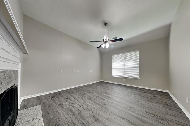 Building Photo - 6818 Auburn Oak Trail
