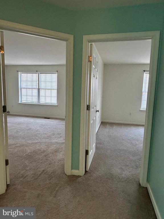 Building Photo - 106 Sirius Dr