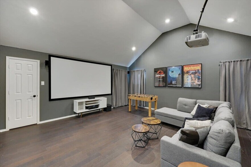 Building Photo - 7309 Springfield Dr
