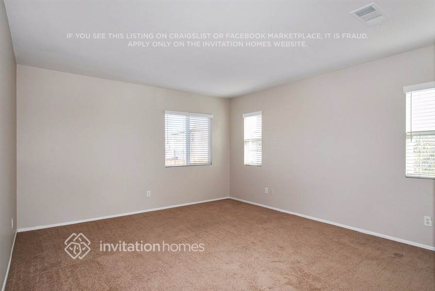 Building Photo - 26174 Charismatic Ct