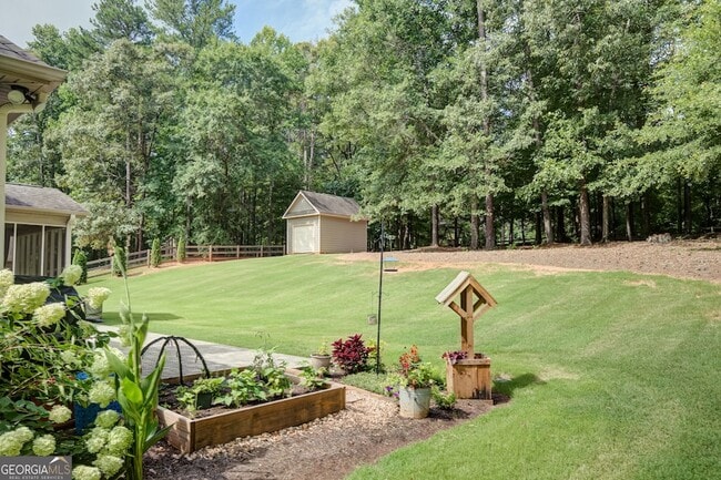 Building Photo - 75 Drews Ridge Dr