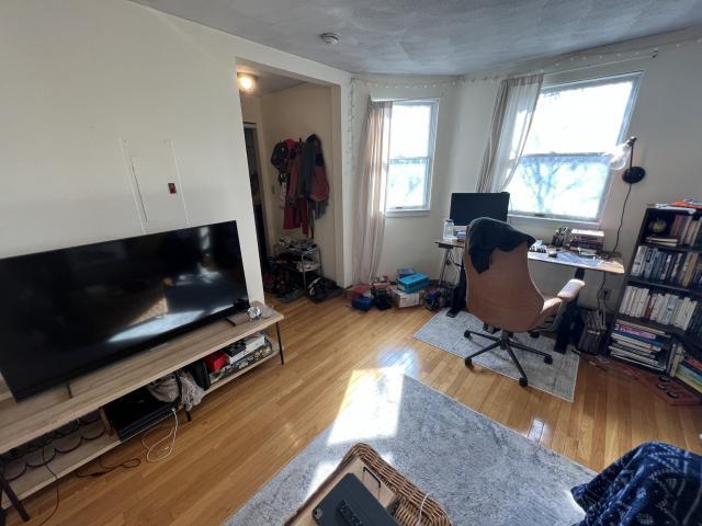 Building Photo - 1 bedroom in Somerville MA 02144