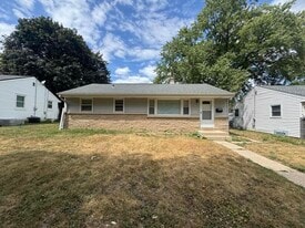 Building Photo - 7810 W Kathryn Ave