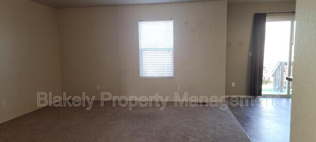 Building Photo - 7872 E Drouillard St