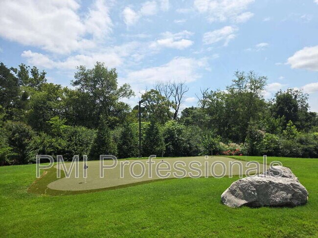 Building Photo - 1345 Rebecca Johns Dr