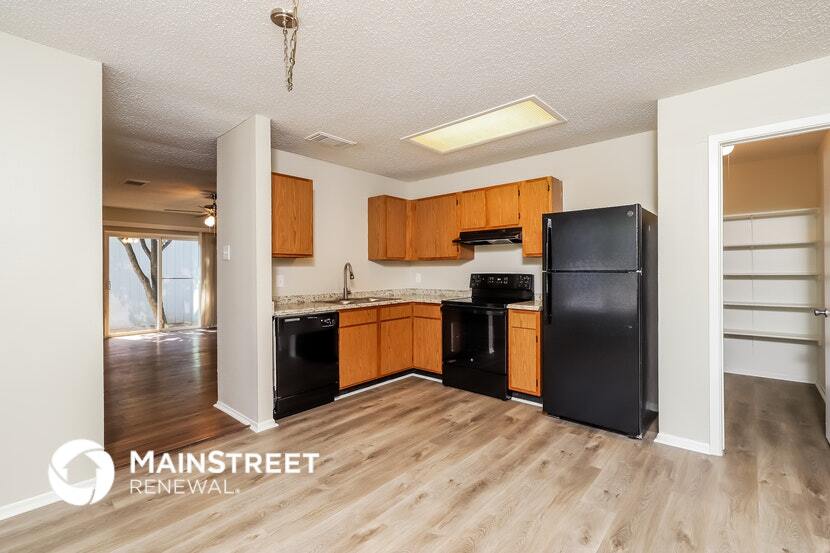 Building Photo - 6846 Columbia Ridge Dr