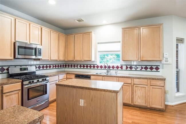 Building Photo - 3410 Santa Isabel Ct