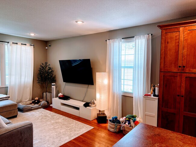 Living Room - 9239 Walnut St