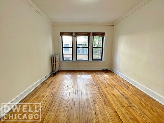 Building Photo - 2300 N Spaulding Ave