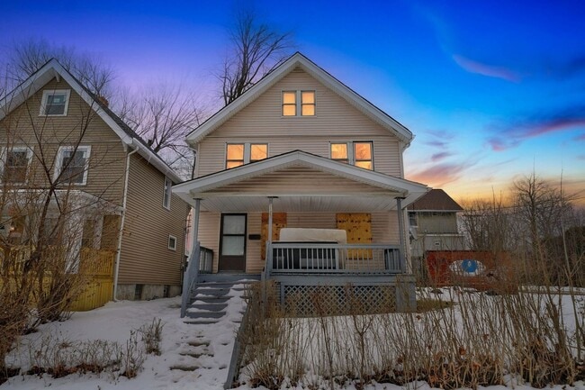 Building Photo - 1125 Galewood Dr