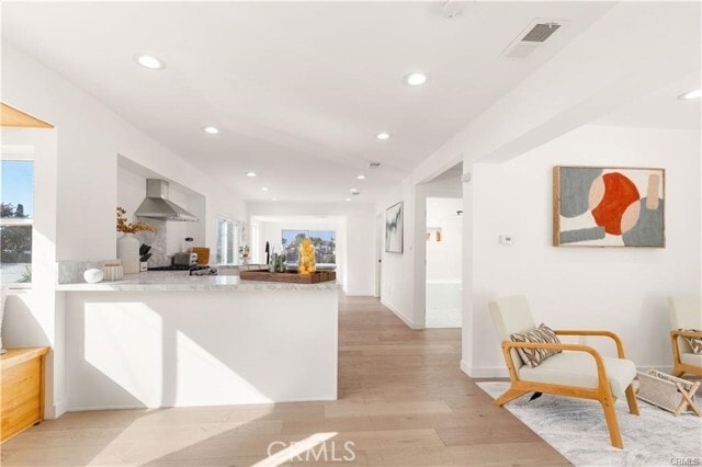 Building Photo - 503 Oleander Dr