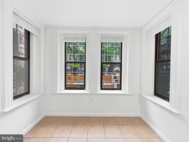 Building Photo - 1813 8th St NW