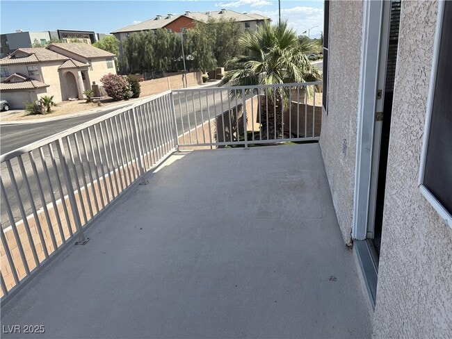 Building Photo - 4520 Grand Rock Dr