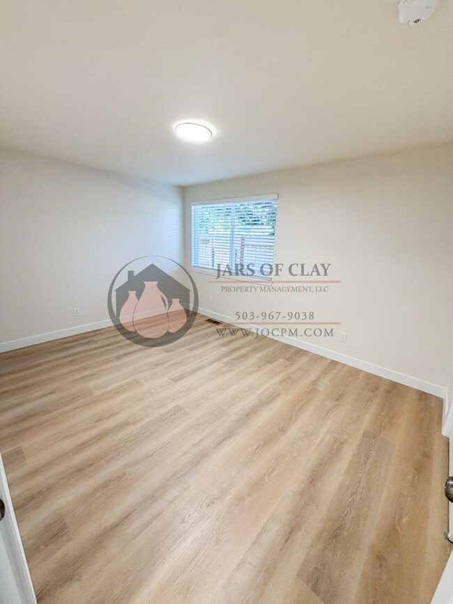 Building Photo - Campbell Duplex- #2025-1764