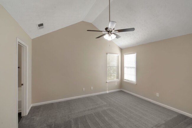 Building Photo - Charming 3BR/2BA Ranch Home in Stockbridge!