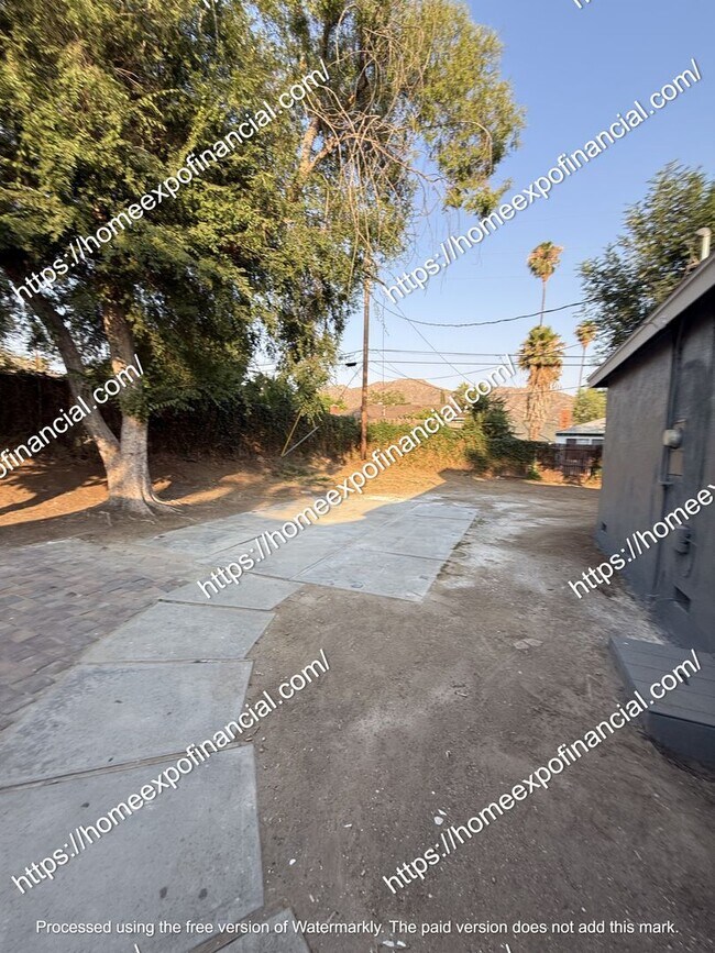 Building Photo - Nice Home For Rent