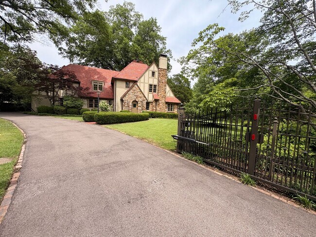 Building Photo - One Of Kind Home In Hedgemore Acres Subdivision! Gated! Landscaping Included! Over 5,000 Sq Ft! M...