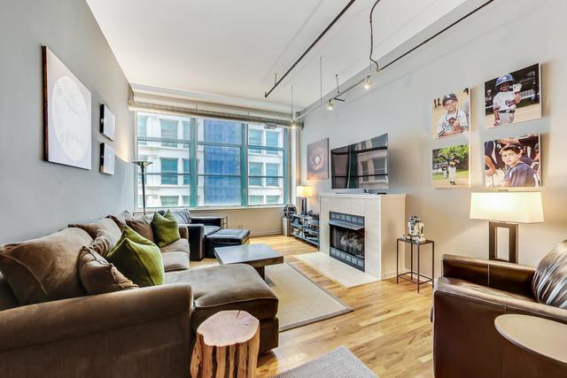 Building Photo - 1020 S Wabash Ave