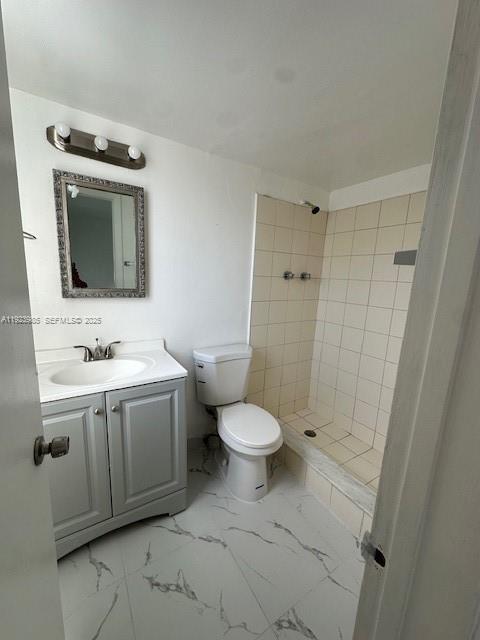 Building Photo - 16215 NE 18th Ct