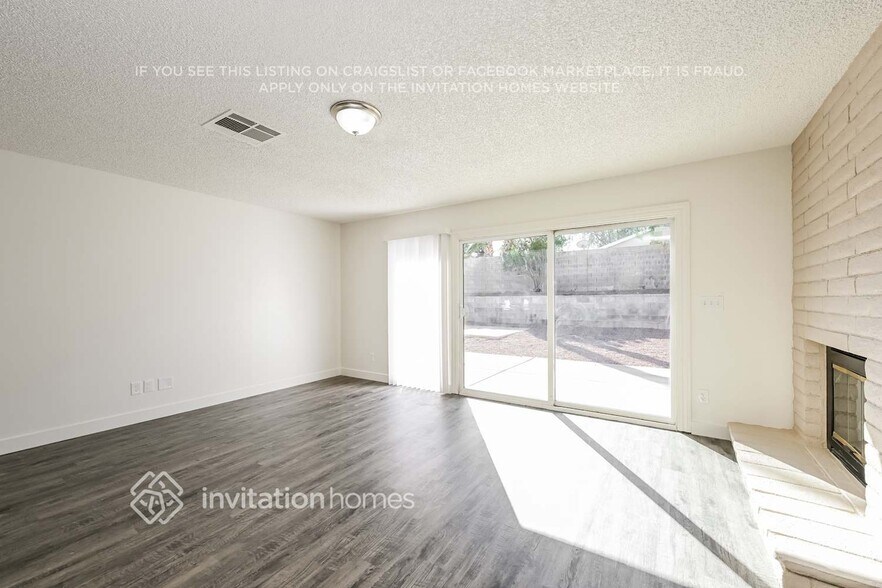 Building Photo - 888 Scarlet Ave