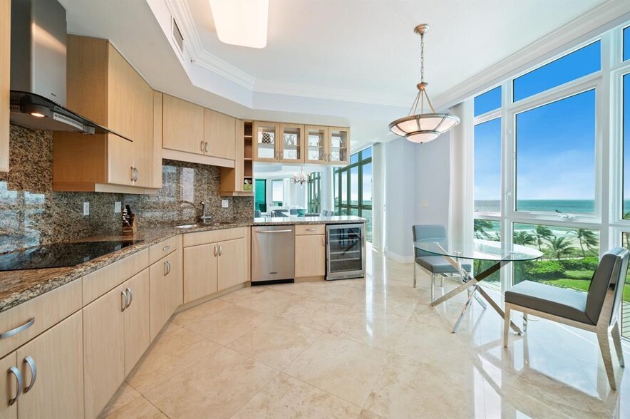 Building Photo - 1430 S Ocean Blvd