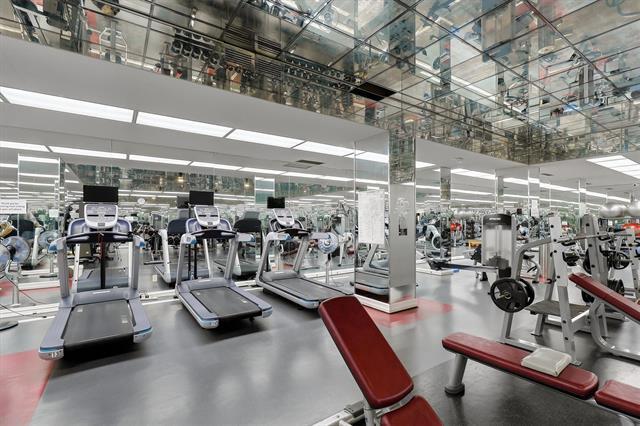 Building Photo - 5200 Keller Springs Rd