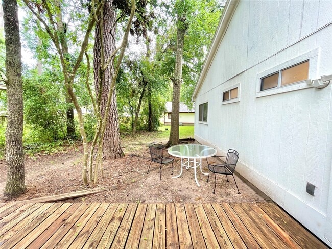 Building Photo - 6 Lea Oak Ct