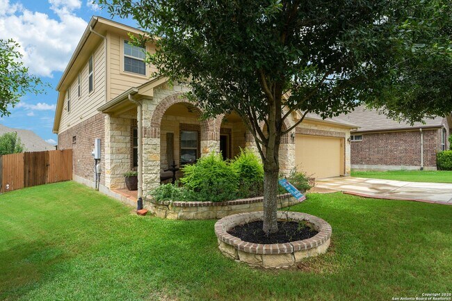 Building Photo - Beautiful 4 Bedroom Home in Turning Stone,...
