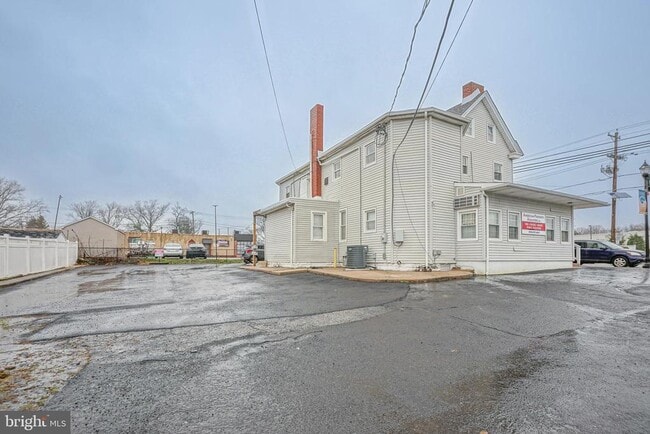 Building Photo - 102 N Black Horse Pike