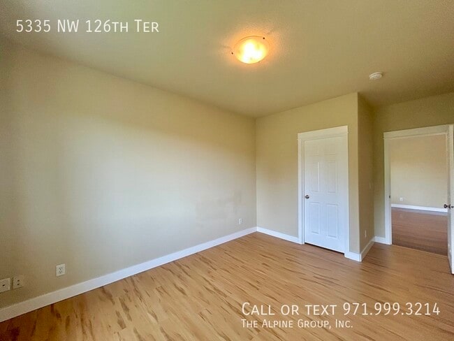 Building Photo - 5335 NW 126th Terrace