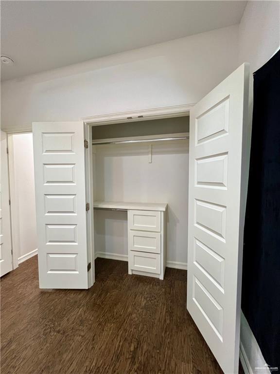 Building Photo - 19 N Sugar Bear Dr